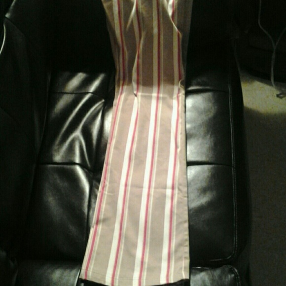 Front button  up pocketless pants never worn - Picture 3 of 3