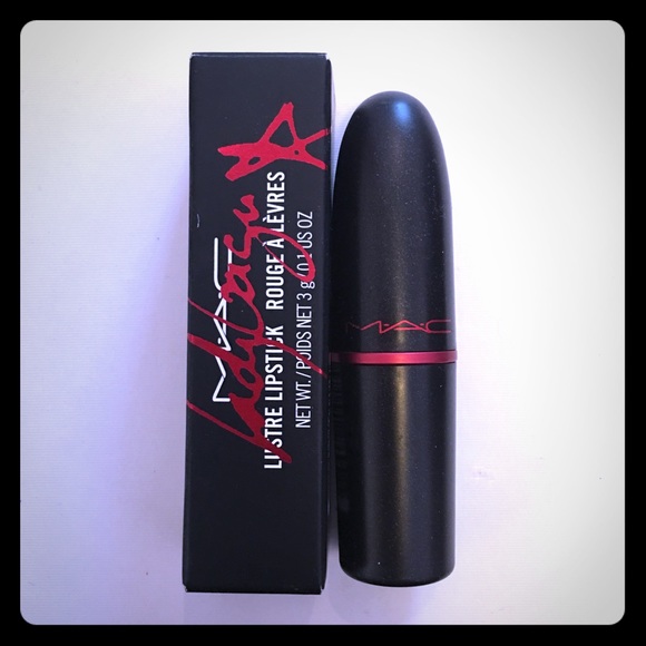 MAC Lustre Lipstick - VIVA GLAM GAGA