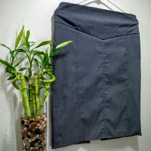 Gray pencil skirt by express design Studio