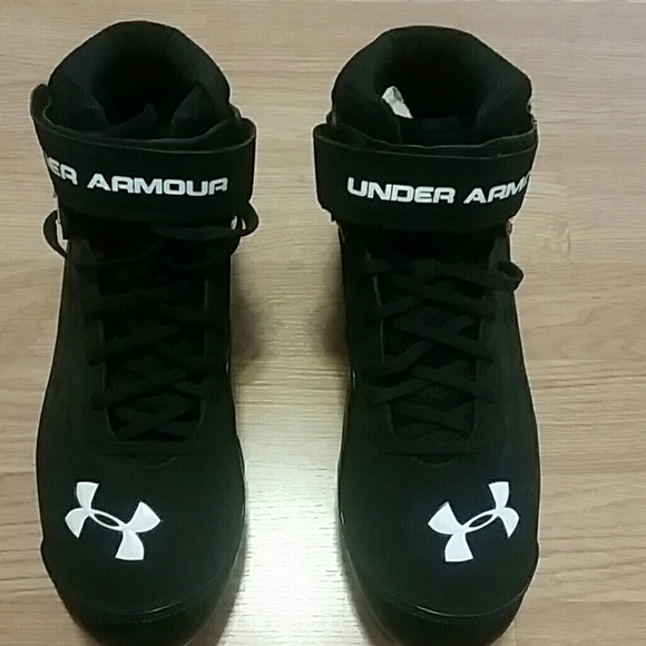 Under Armor Football Shoes