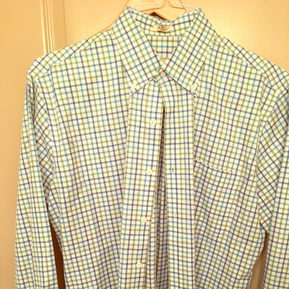 Peter Millar sport shirt medium