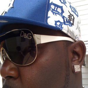 Meet your Posher, Sam