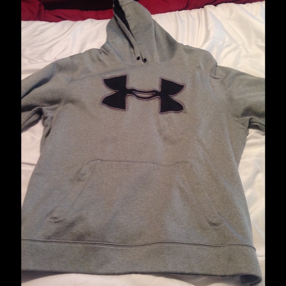 Under Armour Pullover