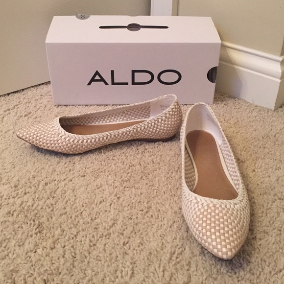 Aldo Shoes - Aldo beige/white flats