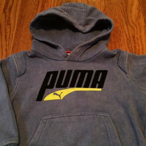Boys PUMA fleece hoody size:2T - Picture 2 of 3