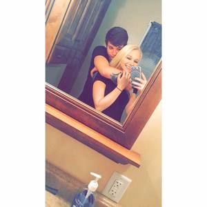 Meet your Posher, Gabriel