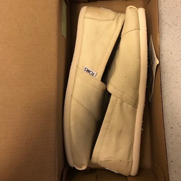 TOMS