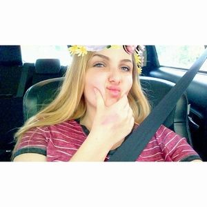 Meet your Posher, Ashlynn katia