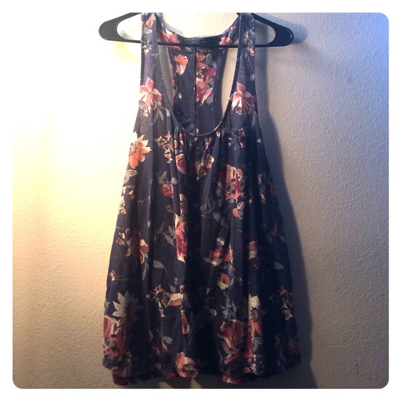 Flower print tank top - Picture 1 of 2