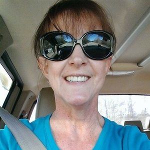 Meet your Posher, Juliana