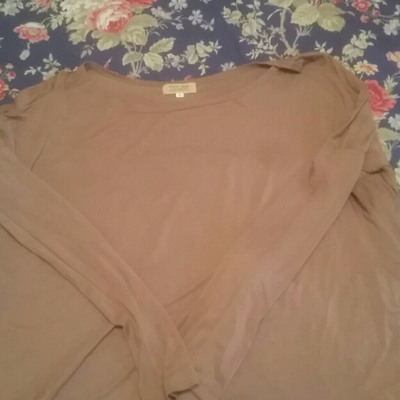 Tan/brown PIKO