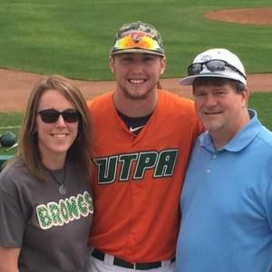 Meet your Posher, Correy