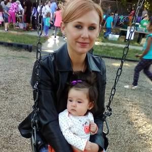 Meet your Posher, Brittney