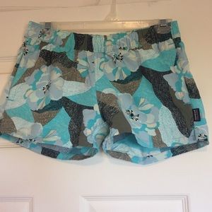 Patagonia Women's Barely Baggies Shorts XS