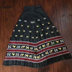 Vintage Embroidered Mexican Maxi Skirt