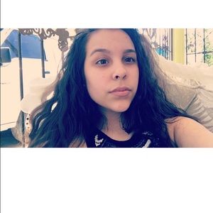 Meet your Posher, Nohely