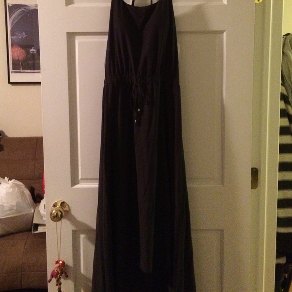 Athleta black hi low maxi dress with built in bra
