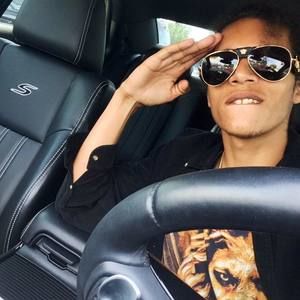 Meet your Posher, Shawn