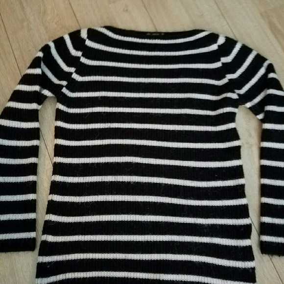 Wool long sleeve  sweater