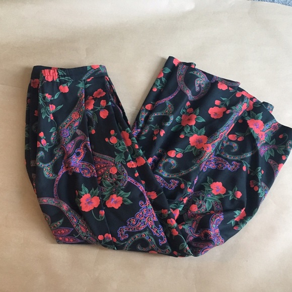 Vintage Poppy Flower Maxi Skirt