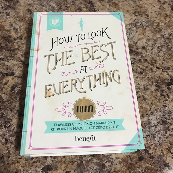 Benefit makeup kit