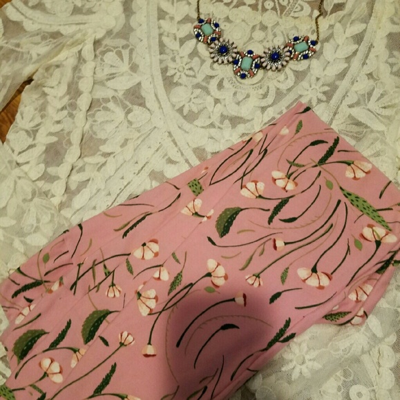 Lularoe Pink Blossoms OS leggings