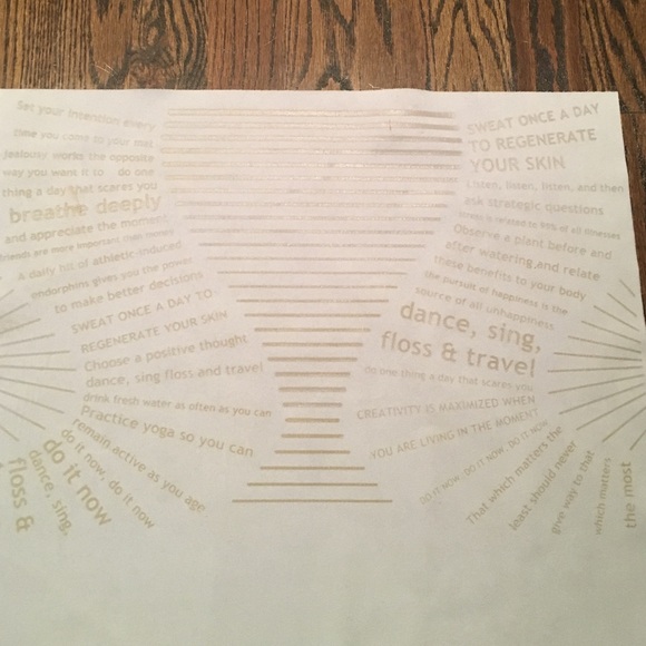 Lululemon (un)mat hot yoga towel mat
