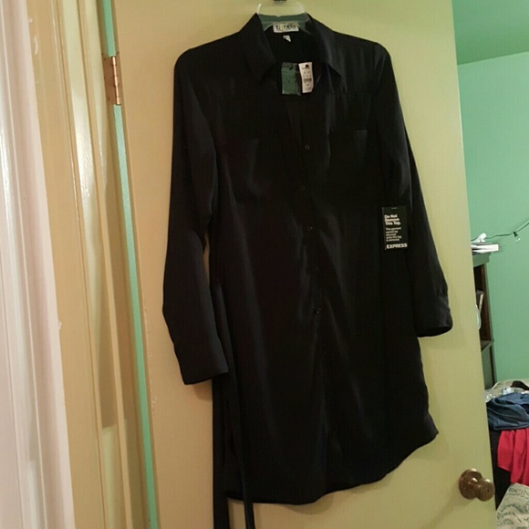 Black shirt/dress