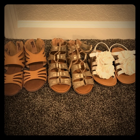 Cherokee Size 6 sandals (Toddler)