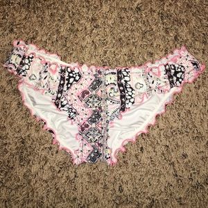 SOLD - VS Ruffle Swim Bottoms