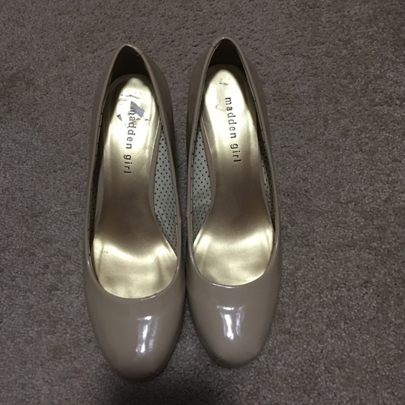 Madden Girl Shoes - 👠Madden Girl Nude Heels 👠