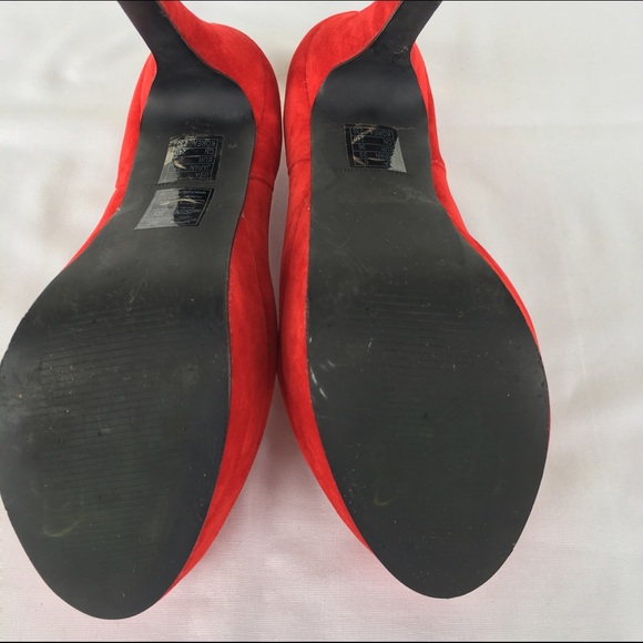👠RED Platform Pumps Size 6👠 - Picture 4 of 4