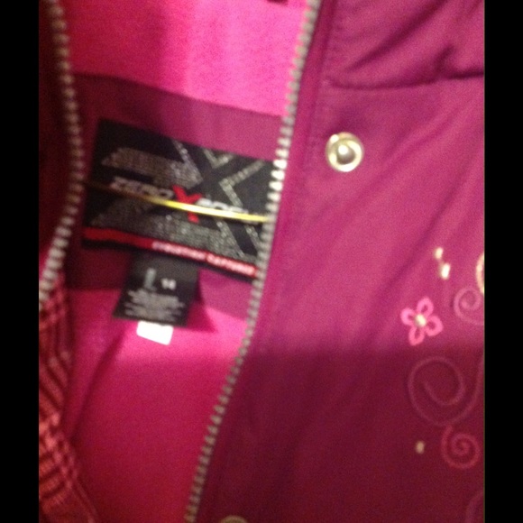 Child puffer coat - Picture 4 of 4