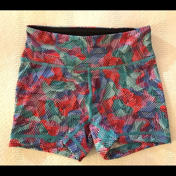 Abstract spandex shorts