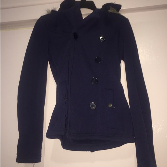 Comfortable fur button up coat