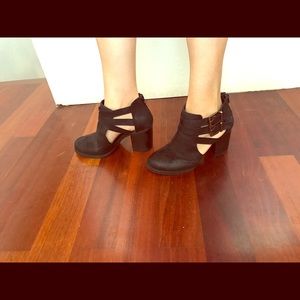 black buckled booties 😈☠️😻