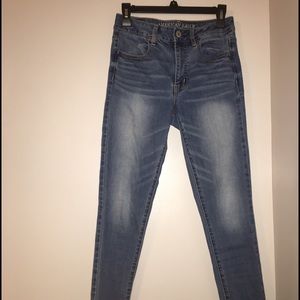 american eagle outfitters jeans/ size 6 regular