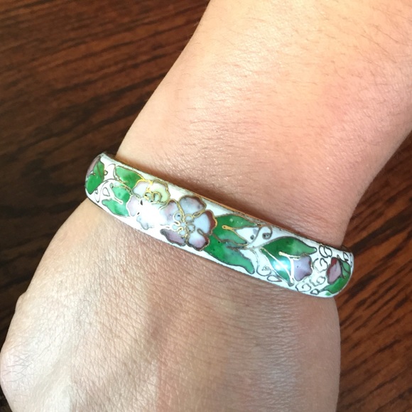 Floral Bracelet - Picture 2 of 2