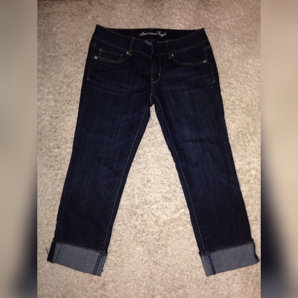 NWOT American Eagle cropped Artist Stretch Jeans