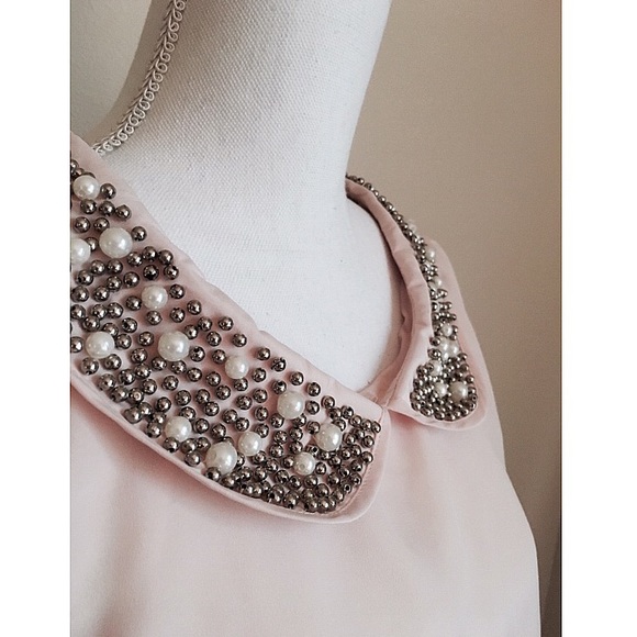 Sold ❌ Beaded Pan Collar Top - Picture 2 of 4