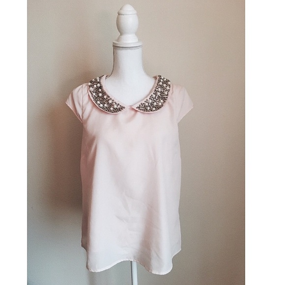 Sold ❌ Beaded Pan Collar Top - Picture 3 of 4