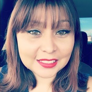 Meet your Posher, Rachelle