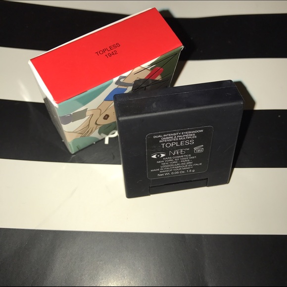 Limited edition NARS eyeshadow - Picture 2 of 3