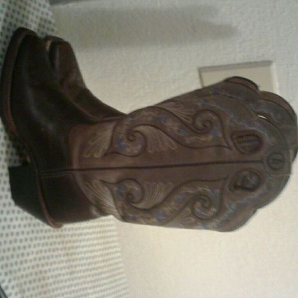 Tony Lama boots