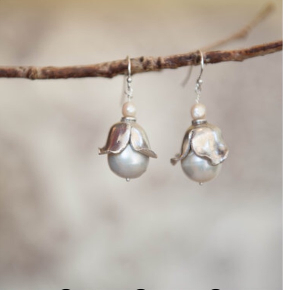 💕final sale💕 Pearl earrings