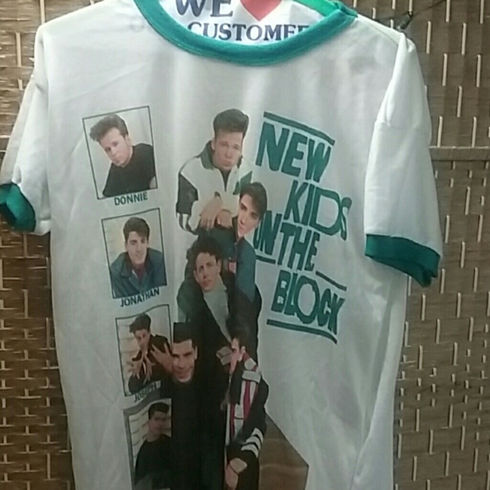 Vintage sleeping tee