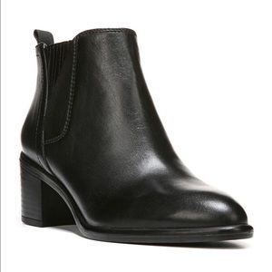 Good Used: Franco Sarto ankle boots