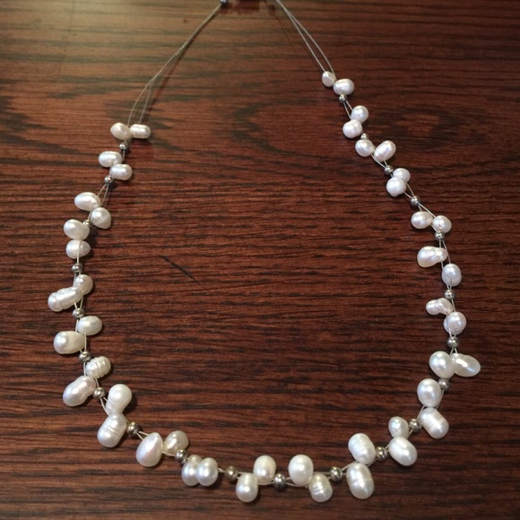 Necklace - Picture 1 of 2