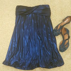 Xscape  Strapless  dress