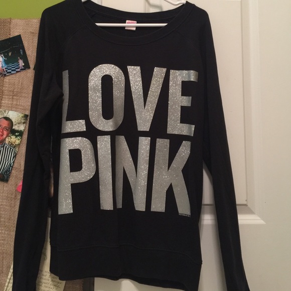Pink sweatshirt! Worn very little!
